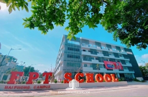 Lên sóng cặp " chân dài " khu TDC Đằng Lâm 1 - ngay sát trường FPT